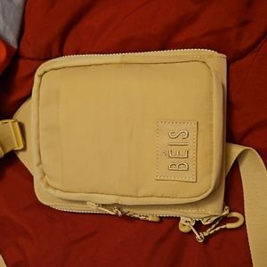 COPY - Beis Sports sling